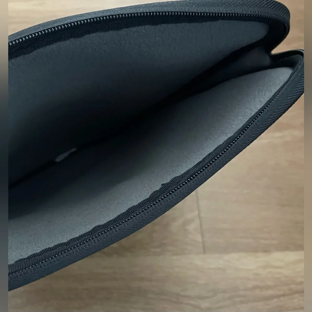 Belkin Black Tablet Sleeve